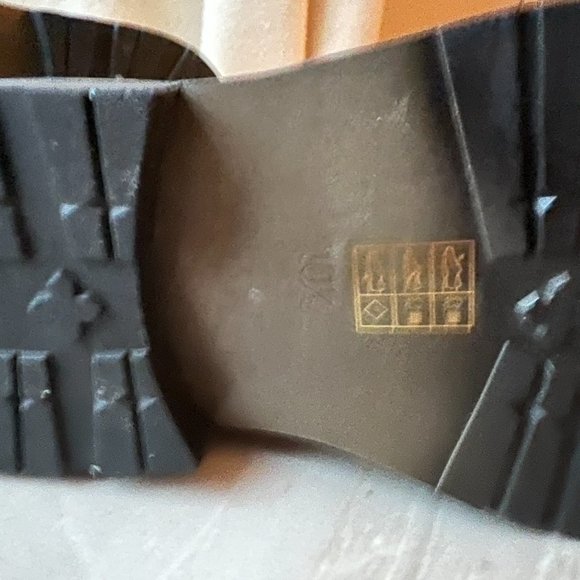 ROBERT WAYNE ATLAS Brown Wingtips Men's Size 10 1/2 Like New! - Picture 6 of 8